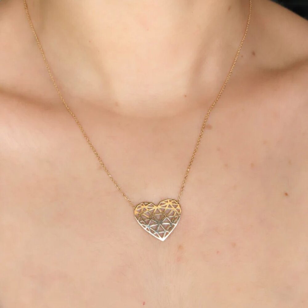 18k Gold Heart Necklace